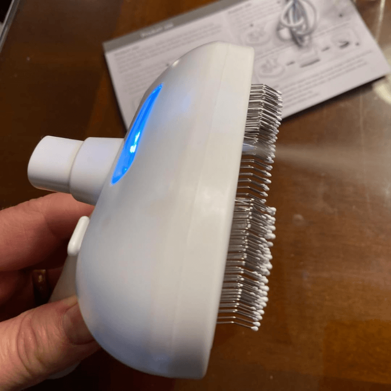 FreshFur™ SteamCare Brush
